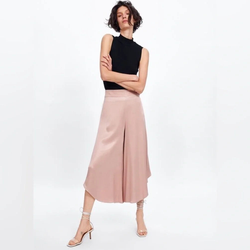 ZARA Flowy Satin‎ Rosè Pants size S